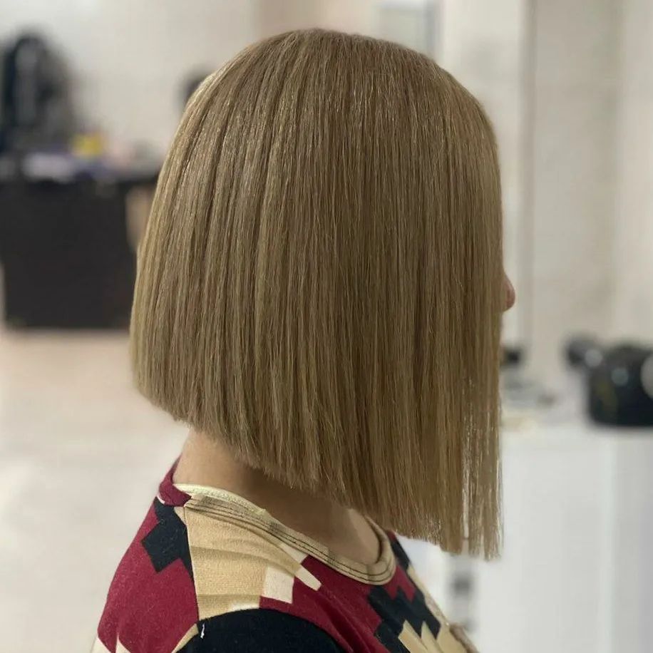 Straight Blunt Inverted Wheat Blonde Bob